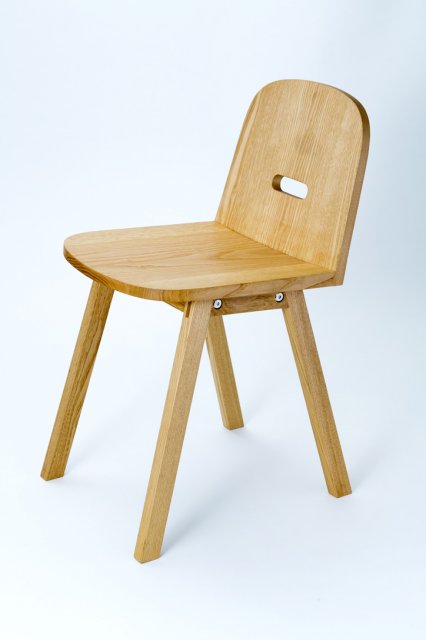 chair-HK  iwatemo